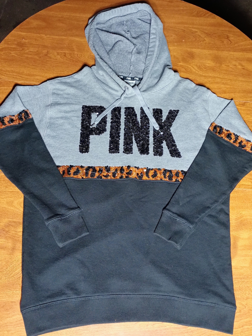 RARE VICTORIA SECRET PINK cheetah Sequin hoodie Y2k